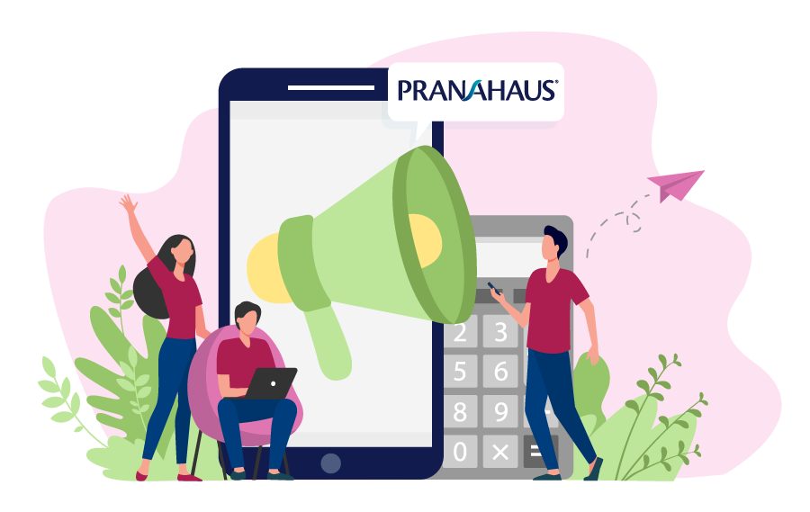 Illustration: Ein Megaphon auf einem Smartphone-Display, darüber eine Sprechblase mit dem PranaHaus-Logo. 